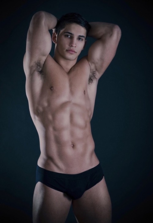 Guys In Speedos