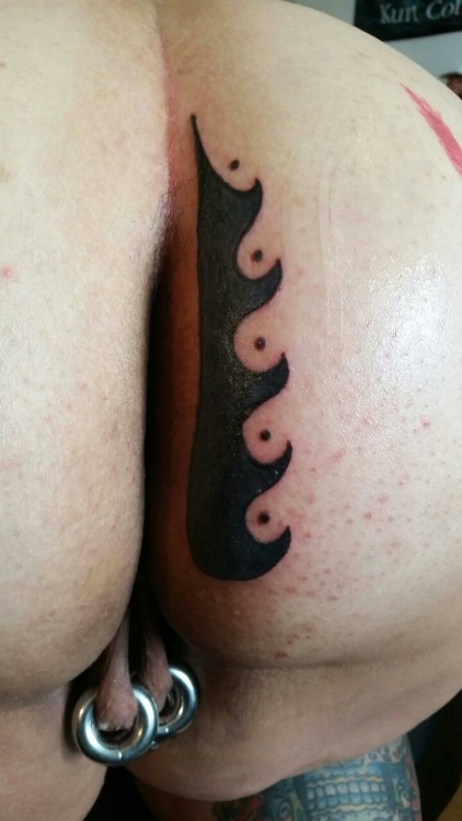 http://women-with-huge-labia-rings.tumblr.com/post/148641266132