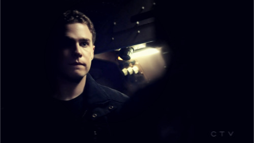 XXX princeofduan:  Leo Fitz in i can’t see photo