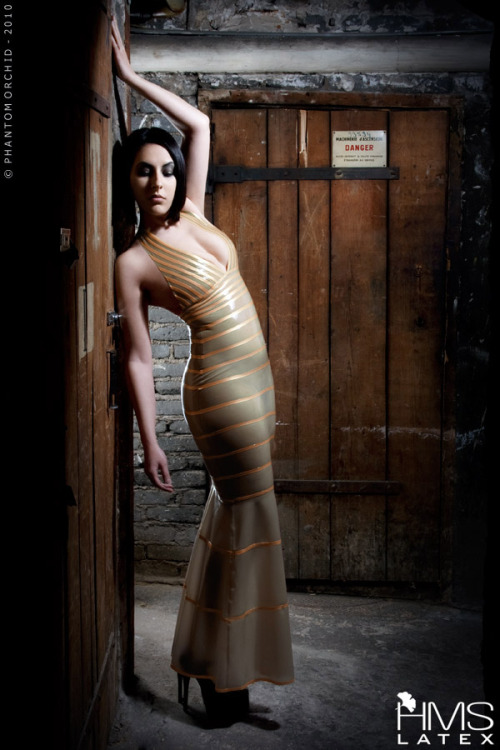 @hmslatexGorgeous gown by HMS Latex.  I wish this shop was still around.  Elegant designs.