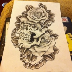 woodfarm:  Skull and roses #tattoo #tattooflash