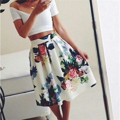 Cute loose floral design skirt