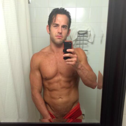 hotfamousmen:  Roderick Strong