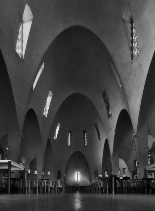 jacques droz, architect: église sainte-jeanne-d'arc, 1924-34. interior by seier+seier église sainte-