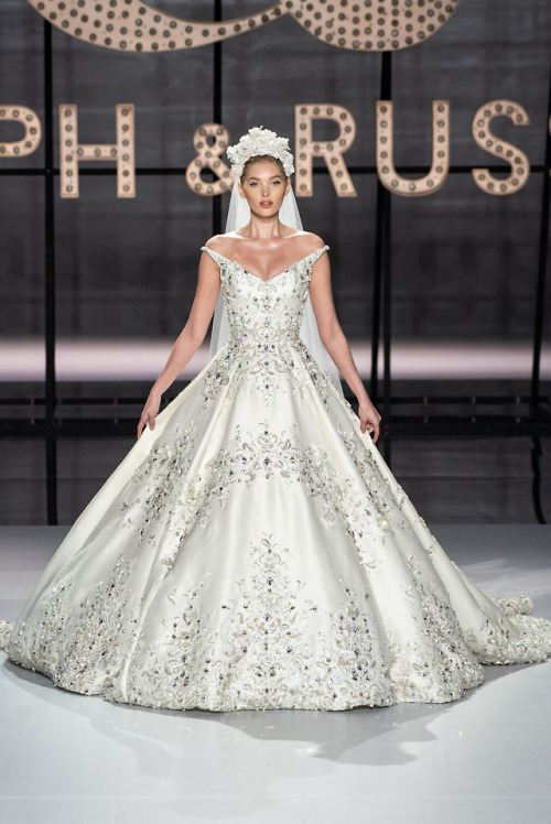 faves-celebs: Elsa Hosk - Ralph &amp; Russo show S/S 2019 Haute Couture Fashion Week, Paris, Fra