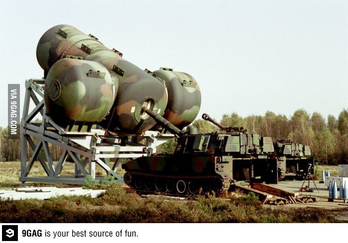writerman-js:  (via 9GAG - A tank with noise suppressor!)