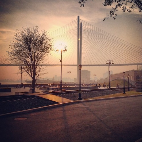 roman-ivantcov:  🌇#like #love #vl #vladivostok #today #sun  (в Набережная Цесаревича)