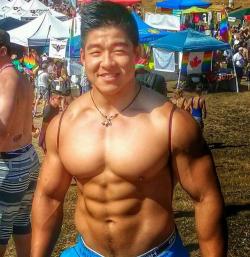 Viva!Asian hunks!