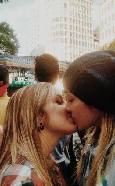 lovel-ylesbian: