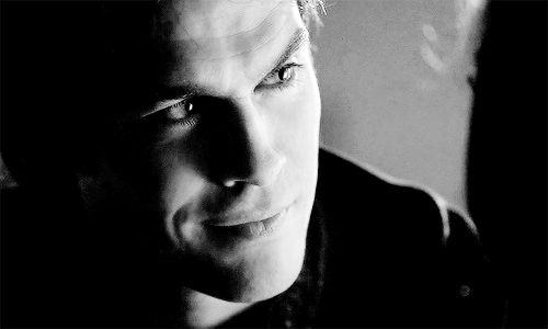 dailydelenagifs: I’ve never felt more alive.
