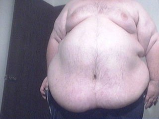 fatchasin:  iwanttobeafatman:  Feed me till im a mountain of soft fat  COME CUDDLES