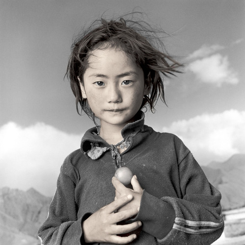 Phil Borges: Tibetans  via taktophoto