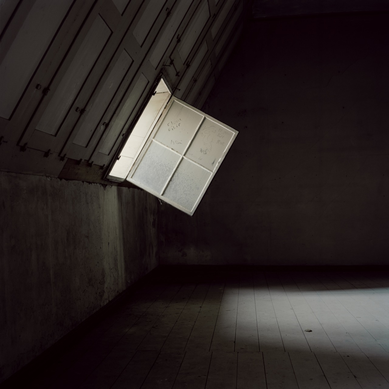 likeafieldmouse:   Trine Sondergaard - Interiors (2007-12)  