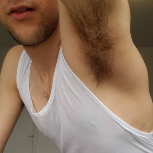 https://64.media.tumblr.com/27828c2e95018fd75c921c8e29855925/d00de84c09f4d9d5-ac/s500x750/b712f7b29d093e7e23d4aaf41f6fd5796e6e06fb.jpg