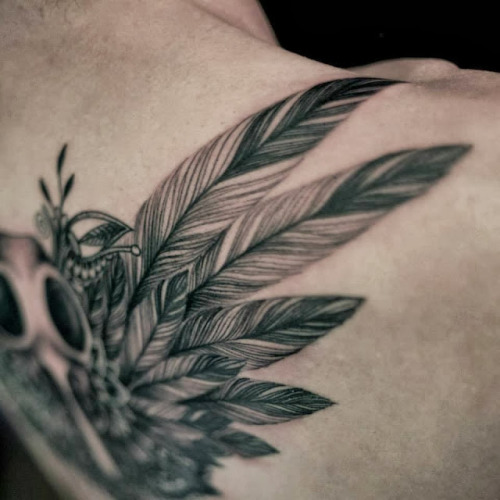 tattrx:  DODIE Lyon, France tattoo-by-dodie.blogspot.com facebook.com/pages/Tattoo-by-Dodie-Lheure-Bleue/224042737614660 Instagram @heure_bleue_tattoo_dodie Email: heure_bleue@icloud.com