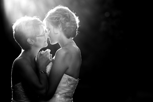 saxophone-kraken: boredpanda:  Beautiful Same Sex Wedding Photos Show That Love Knows No Boundaries 