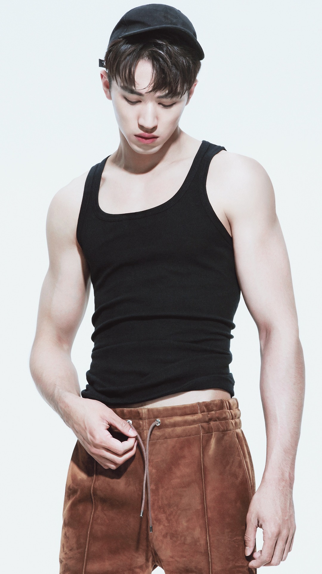 yuzhousky:  [HD][Men’s Health magazine - April issue] XU WEIZHOU   (cr: 宇宙第一无敌小心肝儿)