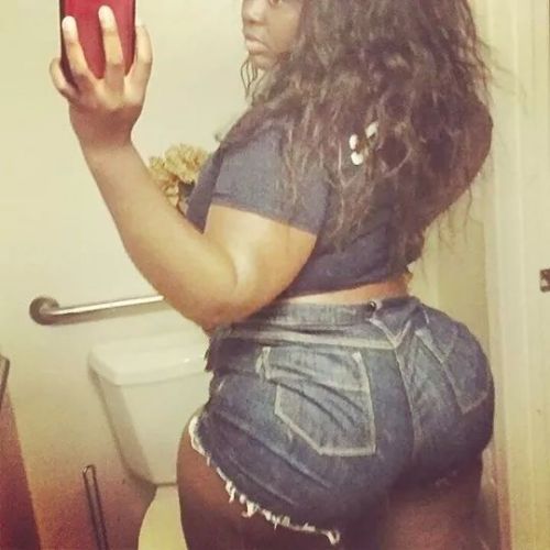Alliwantisthebooty