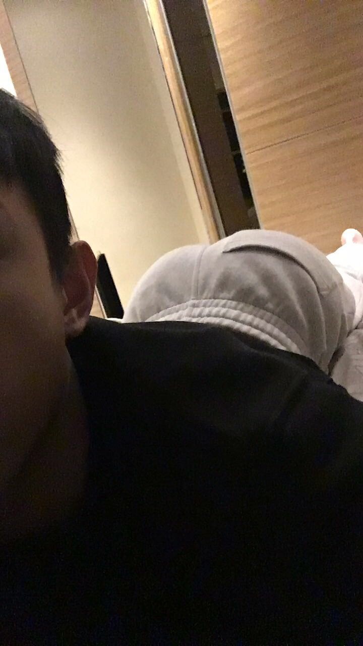 bbpizzaboy:  How About One With Pants? Comment Below ⬇️ 