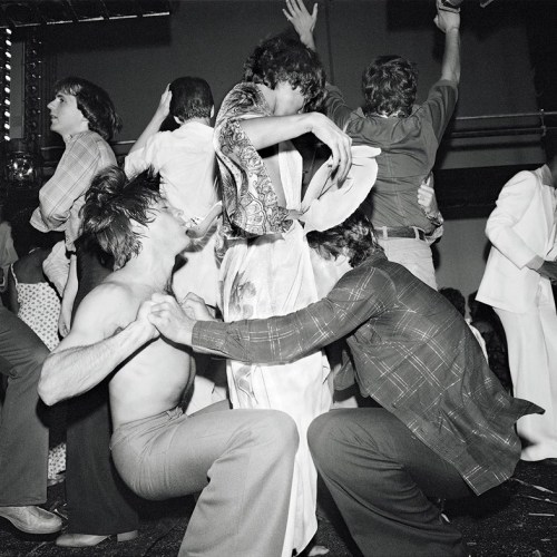 triponbroknbeats:Studio 54, 1977