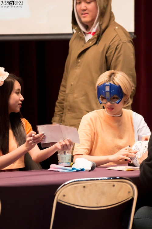 fy-jeongyeon: © Jeongyeon Bakery | Do not edit.