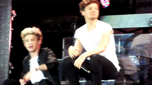 lovetomlinson:  Westside Nouis 8/5-13 
