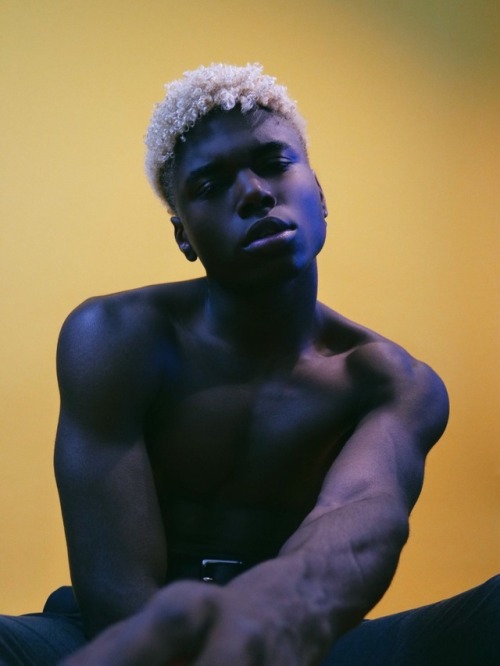 blackpeoplefashion:blue boy @fathior