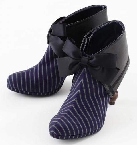funtomscandy:  Kuroshitsuji x TyakeTyoke Shoe Collaboration 2014 vs 2015