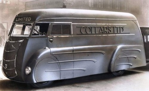 Streamline vans made at Holland Coachcraft of Govan, Glasgow, the company was established around 193