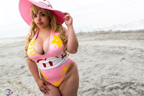 My Princess Peach Swimsuit is August Patreon Mini Set! To see more come join patreon.com/c