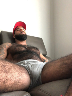 wet-n-sweat:brutally-gentlemen:I’d love to soak his fur in piss and make out pissing