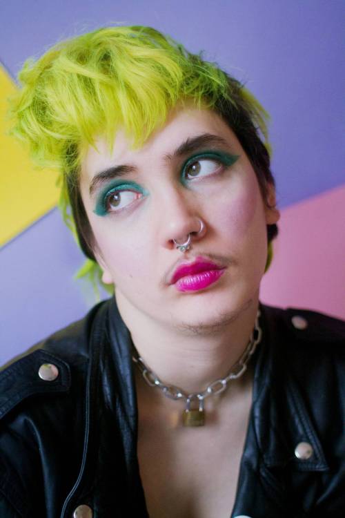 idionkisson:theslayyer:Laurence Philomène is challenging the lack of non-binary representatio