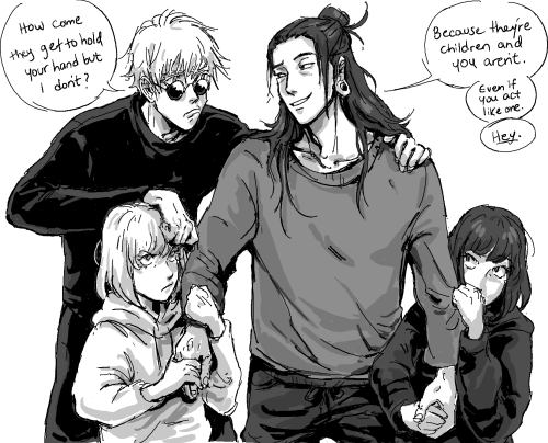 ectology:family outingmimiko is suspiciously wondering wtf gojo is even doing here and nanako is 2 s