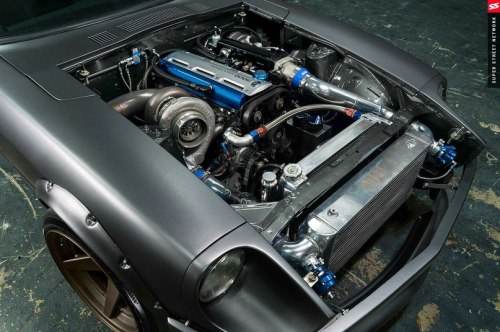 hirocimacruiser:  ADV1 280Z with an 800+HP 2JZ conversion. More info here http://performancedrive.com.au/adv-1-datsun-280z-gets-mean-2jz-engine-conversion-video-1113/ 