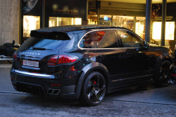 czar4curves-deactivated20131223:  Mansory Cayenne Turrbo 