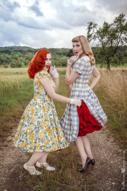 onlypinups:  Model: Isabelle Glória and Elaine Valerie Photo by: The Vintage Romance