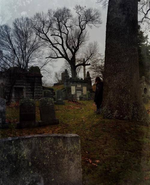 bookofoctober: Sleepy Hollow Cemetery. Photo by Terri Foss