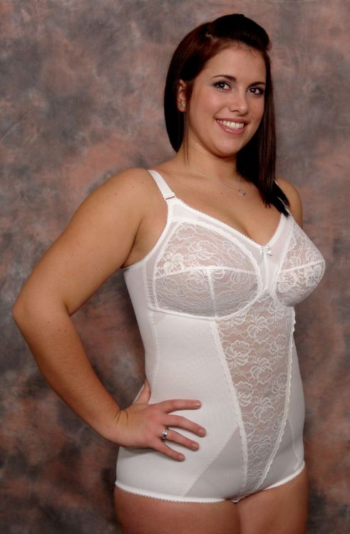 Mature women bra girdle