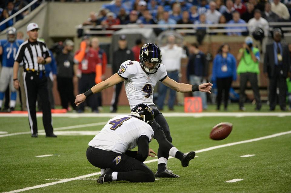 JT, 6 field goals and the last one was a 61 yard game-winning one smdh, my boy (salute)