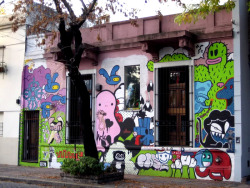 hostelcolonial:  Arte callejero en Palermo 