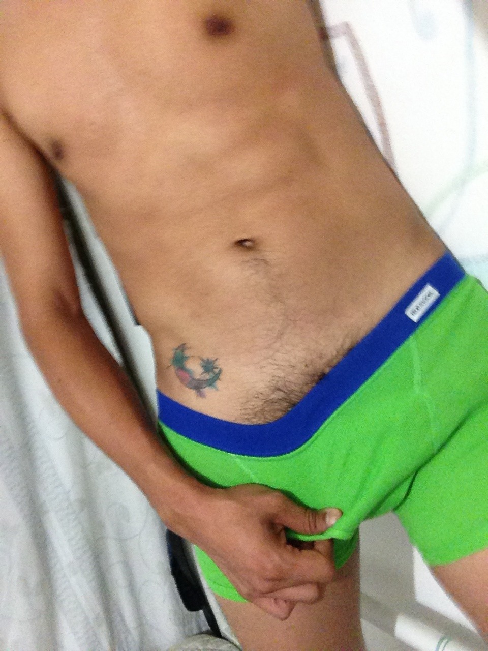 titaniumtopper:  http://titaniumtopper.tumblr.com/archive