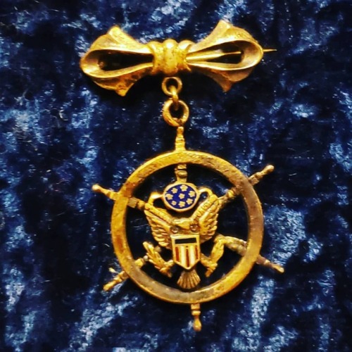 Vintage WWII Navy Sweetheart Pin $50.00 This is original sweetheart jewelry showing support for thei