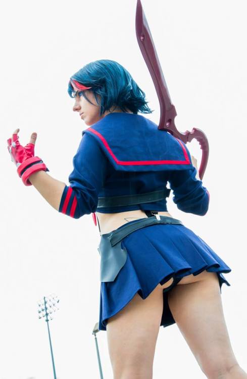 cosplay-booties:  Ryuko Matoi by Kitsune Kid 