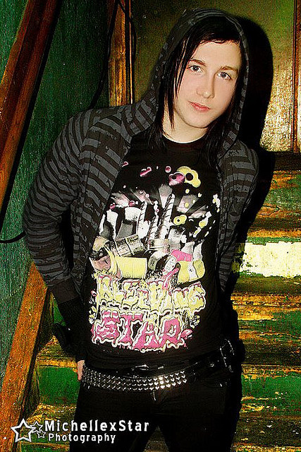 mrs-ricky-horror:  Josh 😍😍😍😘💛💙💜💚❤