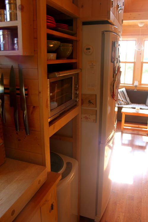 tinyhousedarling:    FREESHARE - FREE PLAN     THIS YEAR WE’RE INTRODUCING A FREESHARE