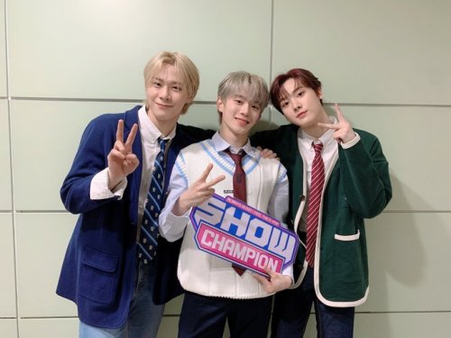 SHOWCHAMPION twitter update with Kangmin (1, 2, 3, 4)