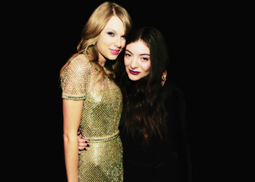 wildestsdreams:  Taylor Swift and Lorde at the 2014 GRAMMY Awards 