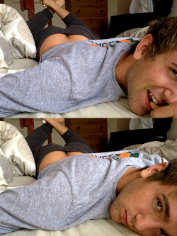 campusdudes:  New Year’s Eve Special: Hot-ass dudeshttp://campusdudes.tumblr.com/