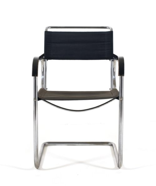 Marcel Breuer, chair B46, first produced 1930 by Thonet. Museo Nacional de Artes Decorativas, Vallad