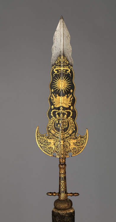 historyarchaeologyartefacts:Partisan Carried by the Bodyguard of Louis XIV (1638–1715, reigned